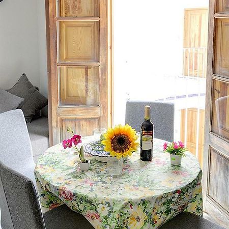 세비야 Luminoso Loft En La Alfalfa 아파트 외부 사진
